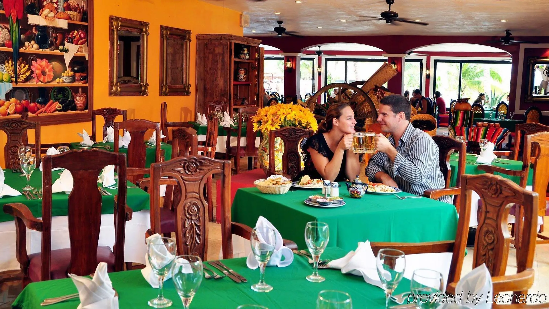 Oasis Cancun Lite 4*,