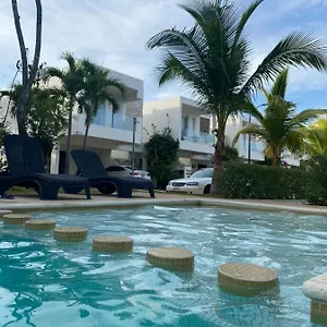 Сasa de vacaciones Cozy Family Vacation Near The Beach!