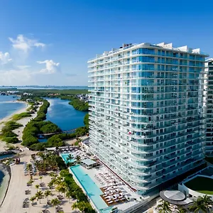 Sls Hotel&spa Hotel